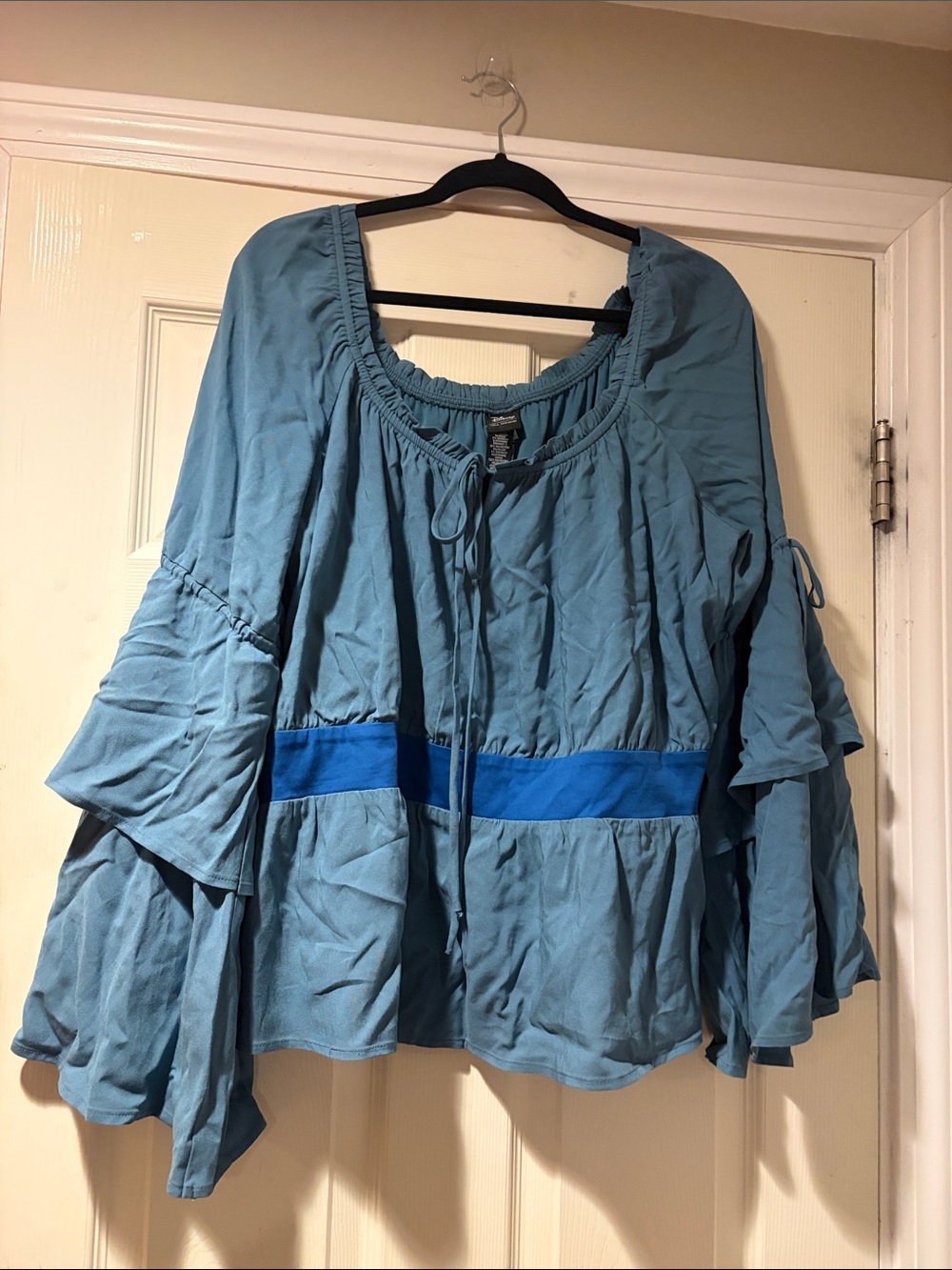 NWOT Peasant Tunic with Neck and Arm Ties  in Blue 2X